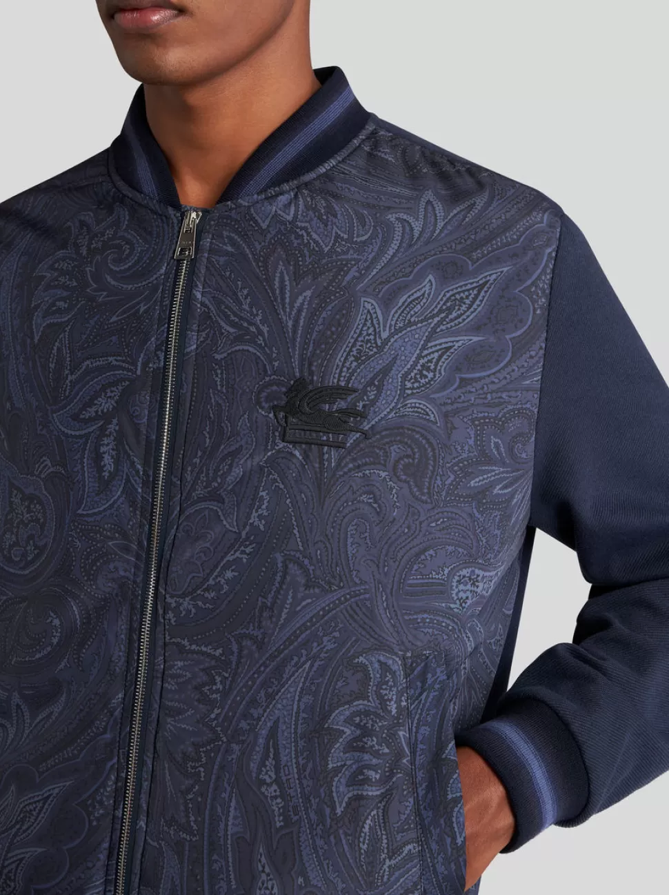 Herren ETRO BOMBERJACKE MIT PAISLEYMUSTER UND LOGO