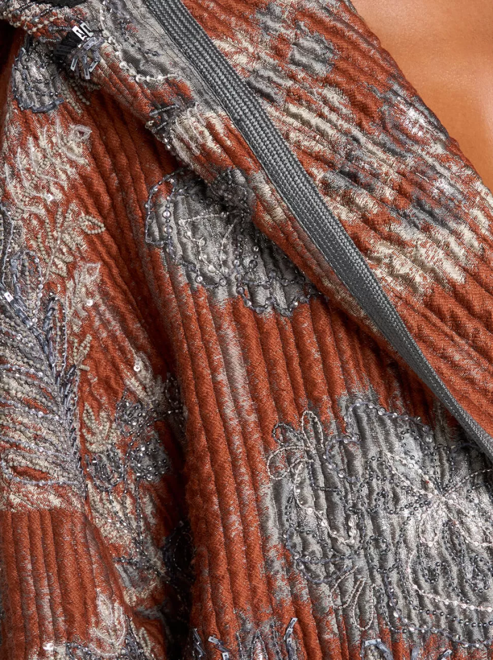 Damen ETRO GEHÄMMERTER JACQUARD-MANTEL MIT STICKEREI